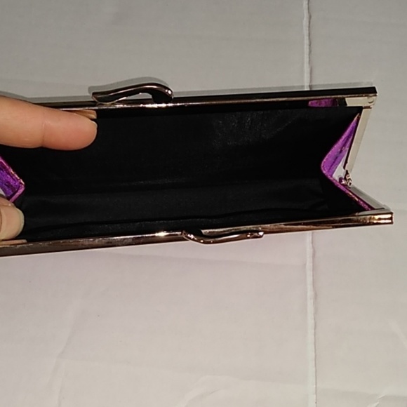 Silk covered wallet - Picture 5 of 6